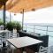 Hotel Sentral Seaview @ ​Beachfront