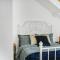 The Loft - with skyline views - Kingsthorpe