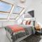 The Loft - with skyline views - Kingsthorpe