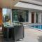 Narintara Private Pool Villas - Free Tuk-Tuk Service to the Beach! - 奥南海滩