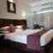 Hotel Holiday Resort