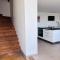 Charmant duplex Albigny sur Saône - 诺伊维尔索恩河畔