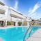 Palm Suites