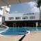 Hotel Holiday Resort