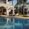 Casa Di Pietra, a Private Retreat with Heated Pool, By ThinkVilla - Gaïtánion