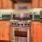 Emerald Escape 50 Acres w/Hot Tub, Game Room