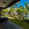 Beachfront chic retreat - Poste de Flacq