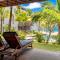 Beachfront chic retreat - Poste de Flacq