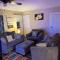 Gorgeous 3 BR Upper Unit Home - 布法罗
