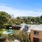 Mango Hideaway - Heated Pool, Grill, Sleeps 8! - West Palm Beach