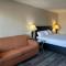 Travelodge by Wyndham Natchitoches - 纳契托什