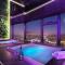 Apartamenty Sky Tower z Jakuzzi Przy Oknie