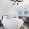 Oceanfront 2BR Rooftop Deck Beach Access Strand Way B - Oceano