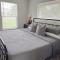 Remodeled 4BR 2BA Steps from Georgetown Square - جورج تاون