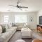 Remodeled 4BR 2BA Steps from Georgetown Square - جورج تاون