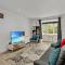 New King size bed apartment with free parking - 伦敦