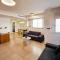 Upscale Family Home with Balcony, Parking next to Beach by FeelHome
