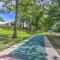 3 Mi to Branson Landing Family Condo with Pool!
