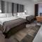 Coast Canmore Hotel & Conference Centre