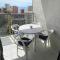 apartamento con vistas y bien ubicado renovado