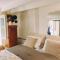 PARIS AUTHENTIC HOUSE, basement with Nice green courtyard - Gentilly