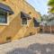 Palm Haven Heated pool and patio near downtown - Sarasota