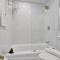 Ocean View 2BD Penthouse Beach Service PH-6 - Майами-Бич