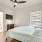 Steps to Beach Spacious Navarre Home with Game Room - Наварр