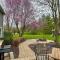 Family Retreat in Beavercreek Area with Large Yard! - 代顿