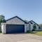 Private Acreage, Pergola and Fire Pit Baytown Home - Eldon