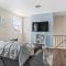 1BR condo with pool access, steps from the beach Perfect for family getaways! - Ocean City