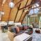 Cozy 3br A-frame Cabin Sauna Deck Views - 伍德兰帕克