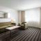 DoubleTree by Hilton San Diego Bayside