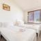 Charming Blend 2BR with Parking