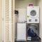 Charming Blend 2BR with Parking