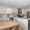 Tranquil 2-Bedroom Condo in Hidden Bay Relax & Enjoy Bay Views - 大洋城