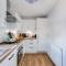 The Coach House - 8 minutes to City Centre - Driveway Parking, Self-Check-In, Aircon and Fast WiFi by Yoko Property - 米尔顿凯恩斯