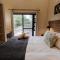Hyena Den - Marloth Park - Hyena House