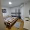 Shoposki Guest House