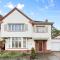 Large house with parking - Wanstead