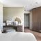 Lingers Suites & Residence