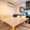 Apart Moderno com Piscina - 伊达贾伊