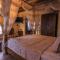 Maccan Cave Hotel