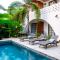 HUGE Suite!! King Bed, Air Conditioning, Pool, Fast Wifi - Sol at Casa Calavera - 圣法兰西斯克