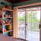 Private wrap around Lani Oasis with ocean view - Naalehu