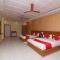 Hotel O G K Palace