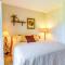 Resort Pools and Golf Palm Springs Condo!