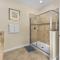 Game On Spacious 9-Bedroom Retreat for Fun - Davenport