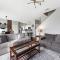 Freshly Redesigned 4BR at West Lucaya WL3211 - 基西米