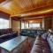 Pond View Lodge